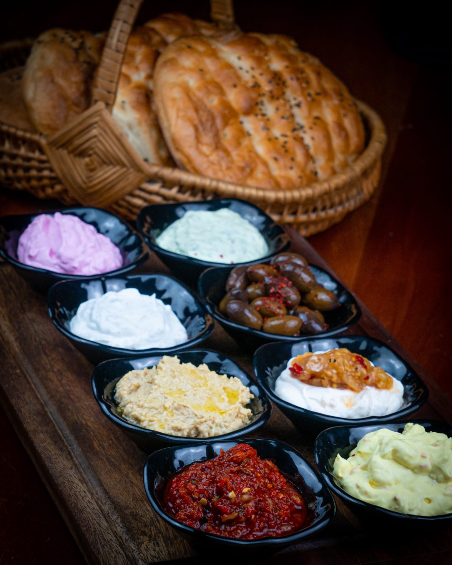 Karisik Meze / Gemischter Vorspeisenteller - Türkisches essen
